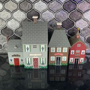 Unbranded Wooden Barn Houses Buildings 4 Canister Set (painted on all sides)